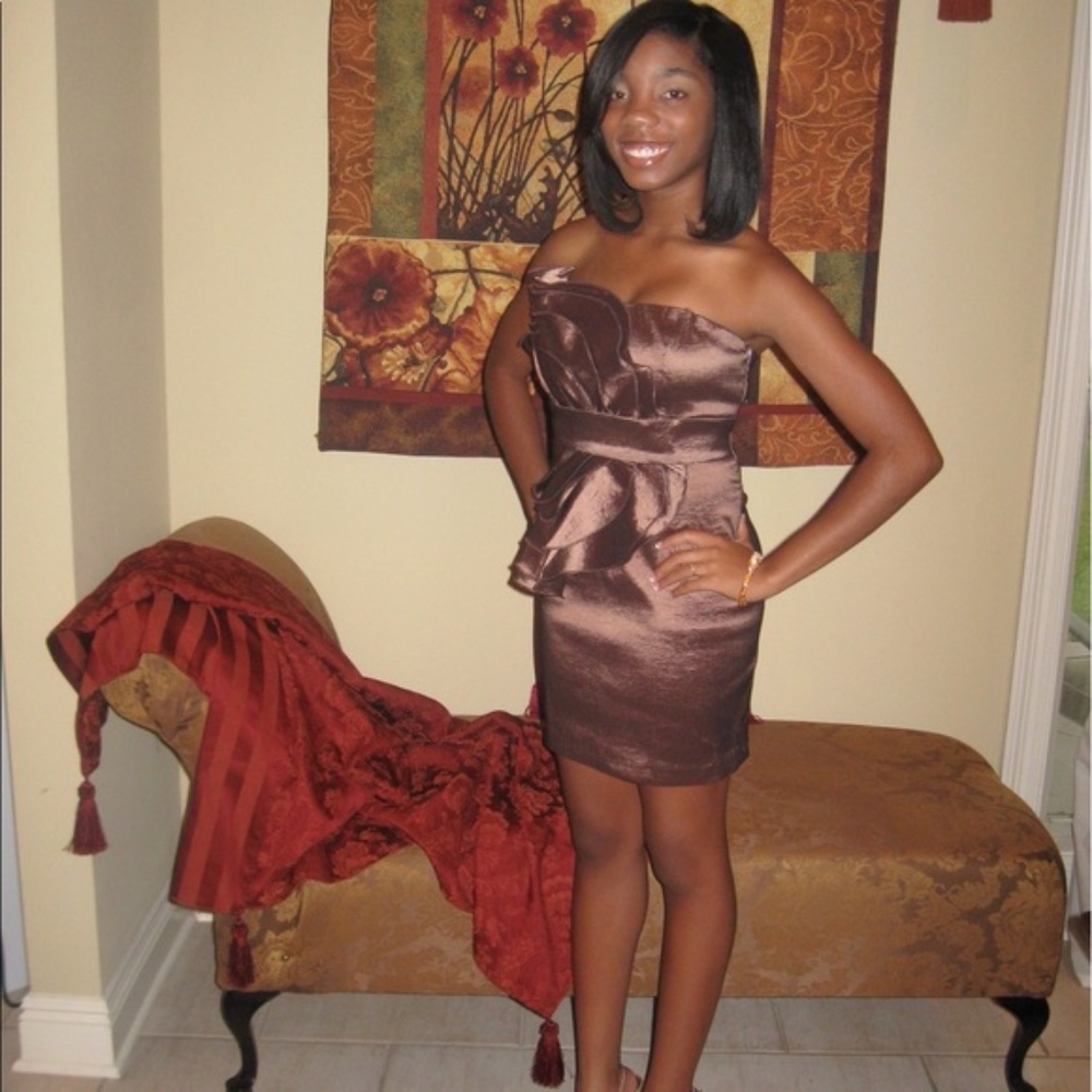 ‼️$15 SALE‼️ Brown Strapless Formal Dress